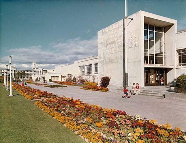 144 War Memorial Library Lower Hutt 1960s