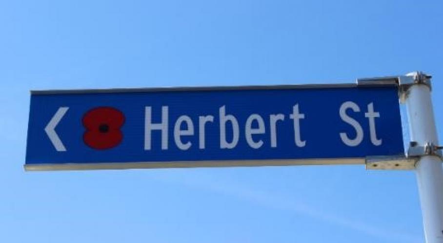 242 Herbert Street Richmond new street sign 2019