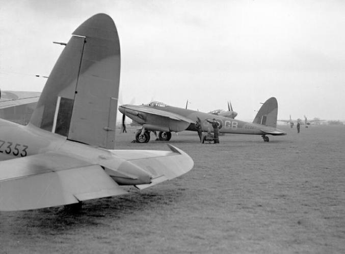 244 Polglase Street Richmond 105 Squadron Mosquitos at Marham