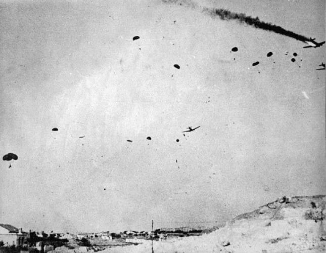 254 Canea Pl LMC Palm Nth planes drop paratroops Heraklion 20 May 1941