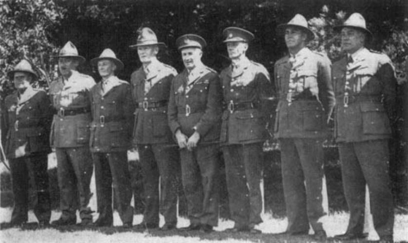 256 Dittmer Rd LMC Palm Nth Lieutenant Colonel G. Dittmer 4th from left